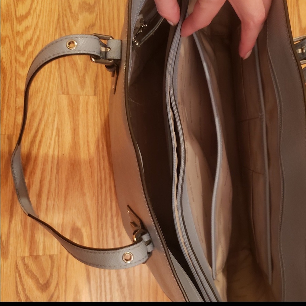 Michael Kors bag - Picture 4 of 4